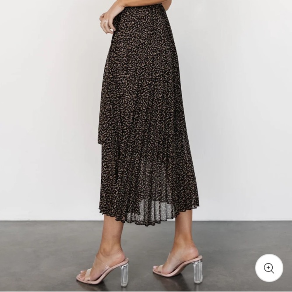 🏇 Baltic Born Prim Pleated Floral Black Midi Dress - Picture 4 of 15